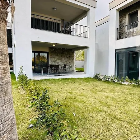Appartement Bagla Denize Sifir Bahce Kat 2+1 Daire *